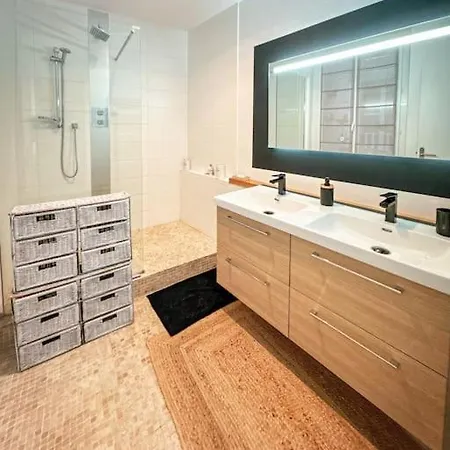 Apartament Le Carrousel
